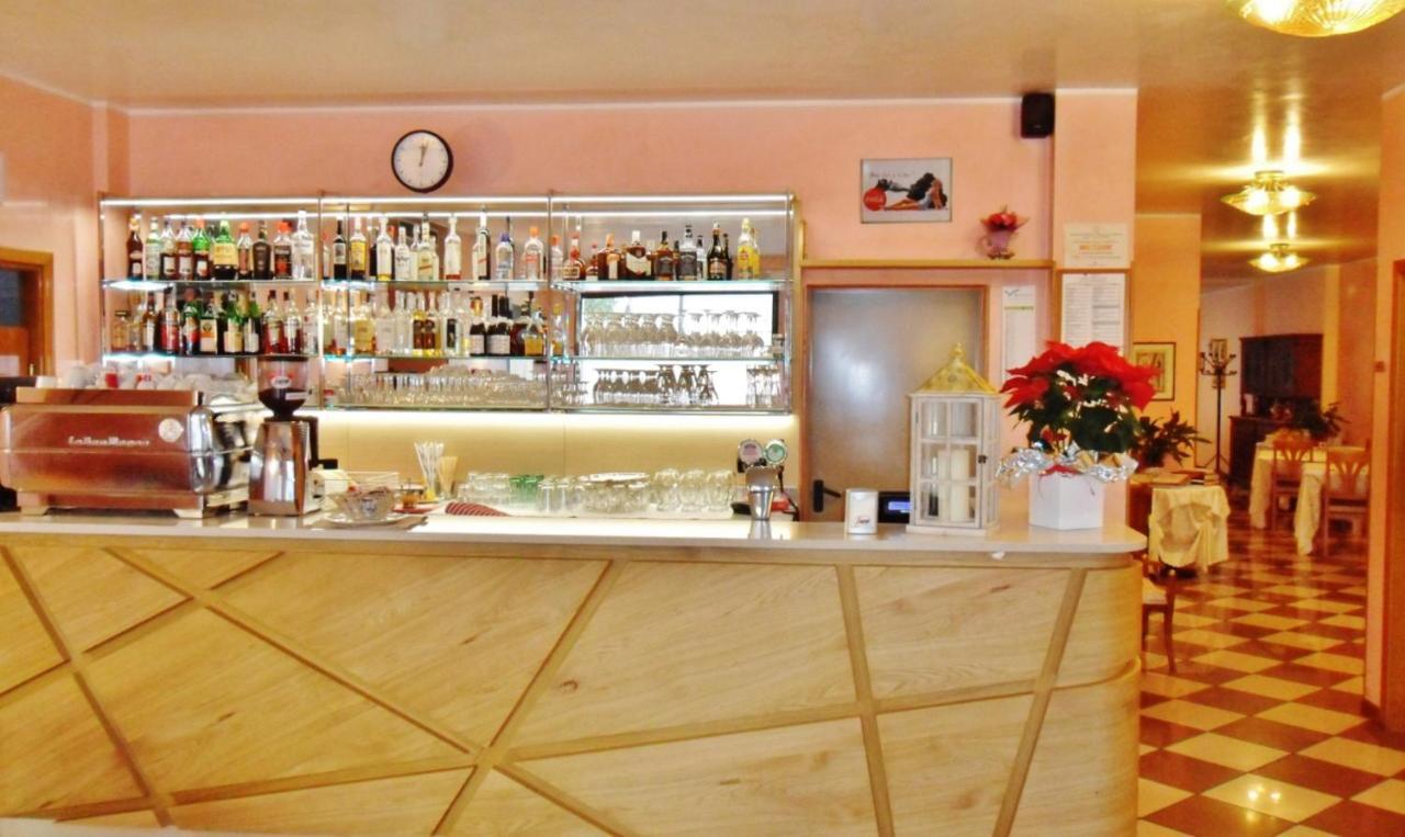 Hotel Ristorante Al Bassanello Bassano del Grappa Luaran gambar