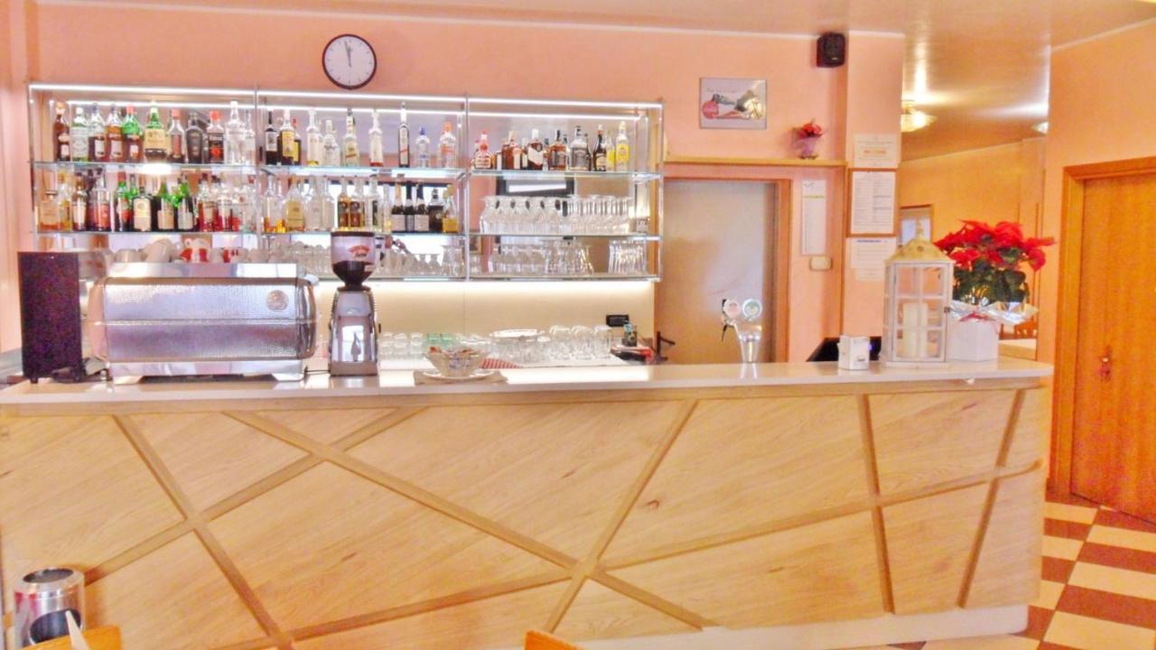 Hotel Ristorante Al Bassanello Bassano del Grappa Luaran gambar